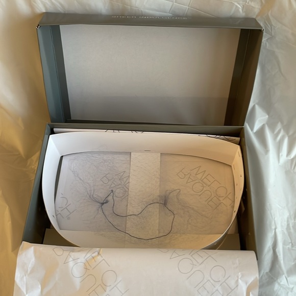 Raquel Welch On Your Game Wig NWT - Picture 15 of 16